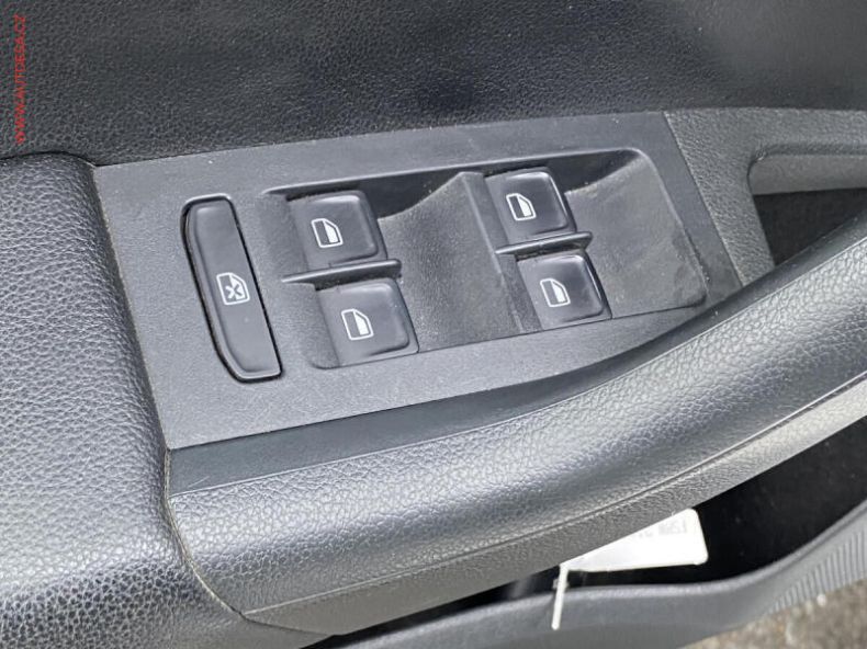 Škoda Octavia - hlavní fotka