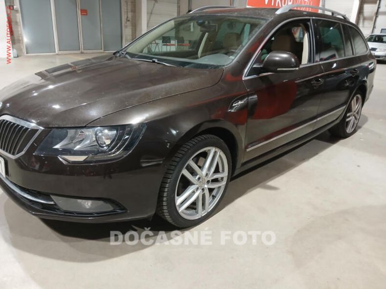 Škoda Superb - hlavní fotka inzerátu