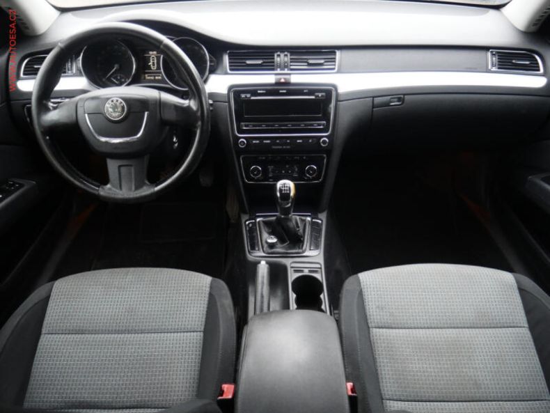 Škoda Superb - hlavní fotka