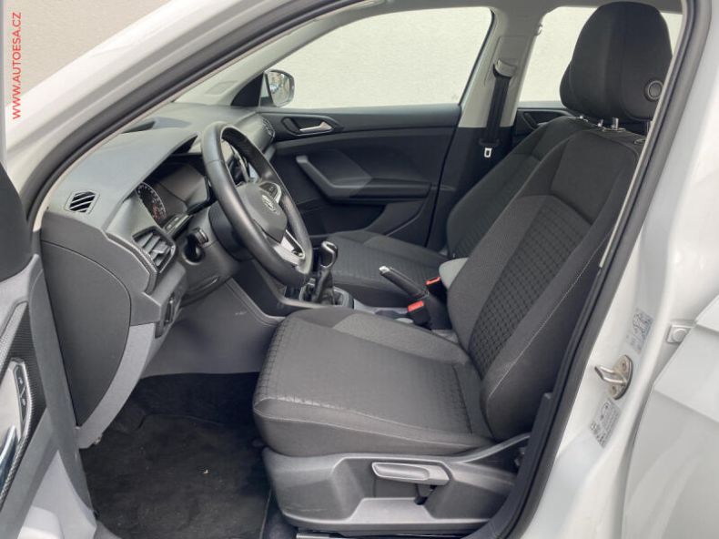 Volkswagen T-CROSS - hlavní fotka