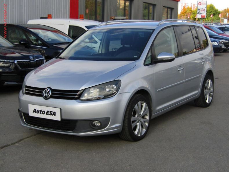 Volkswagen Touran - hlavní fotka