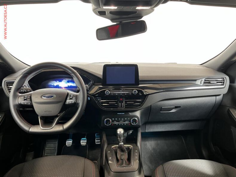 Ford Kuga - hlavní fotka