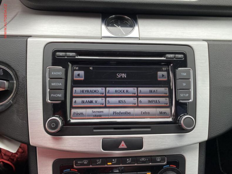 Volkswagen Passat - hlavní fotka