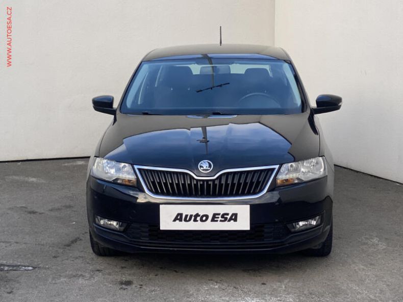 Škoda Rapid - hlavní fotka