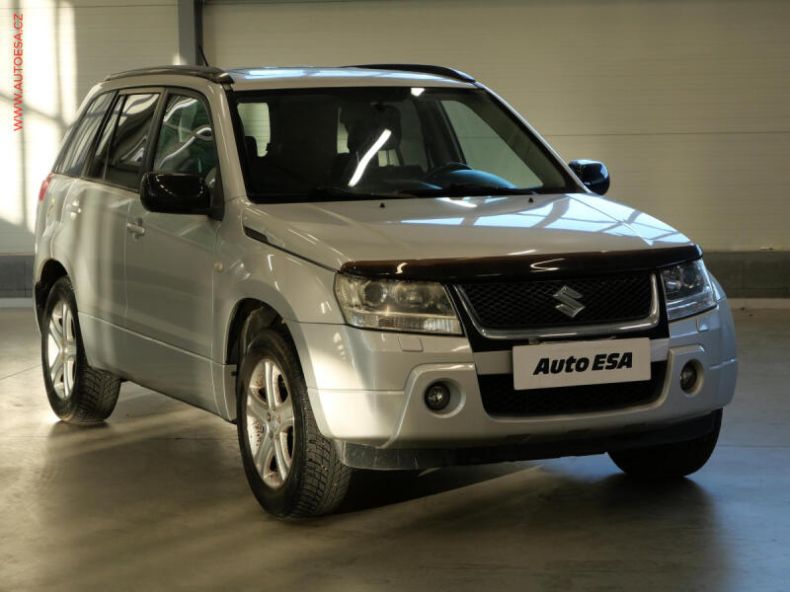Suzuki Grand Vitara - hlavní foto