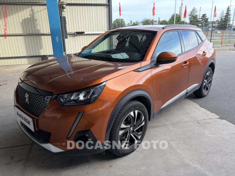 Peugeot 2008 - hlavní foto