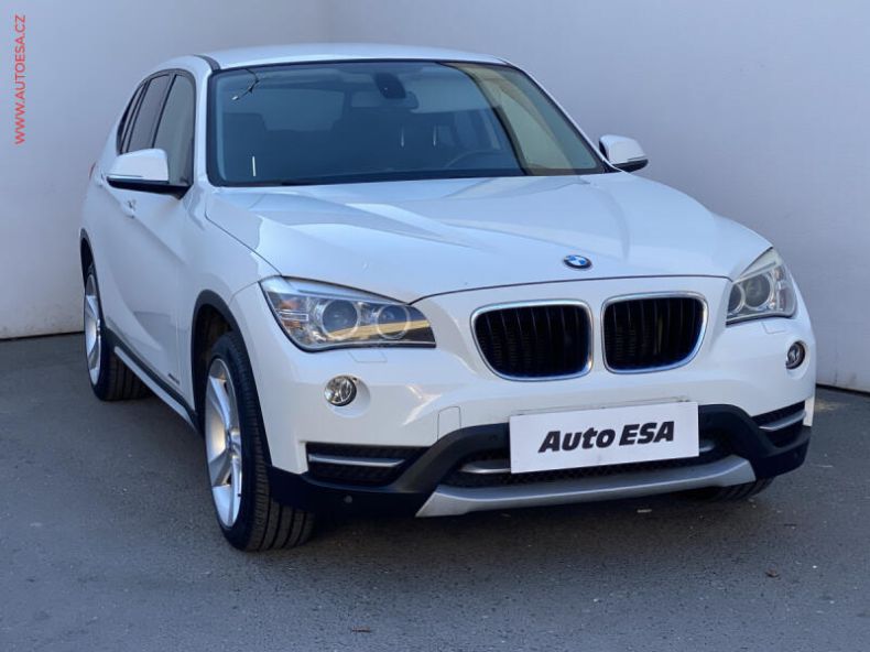 BMW X1 - hlavní foto