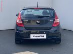 Hyundai i30 - fotka číslo 4