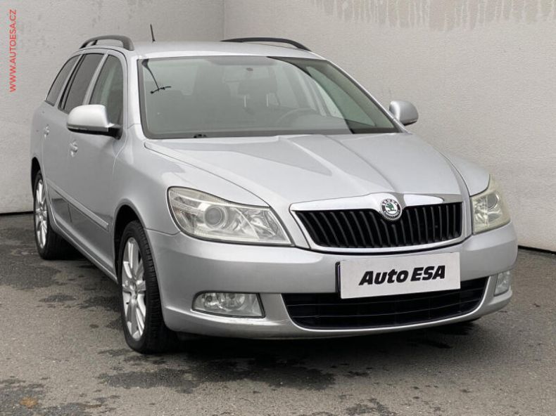 Škoda Octavia - hlavní fotka