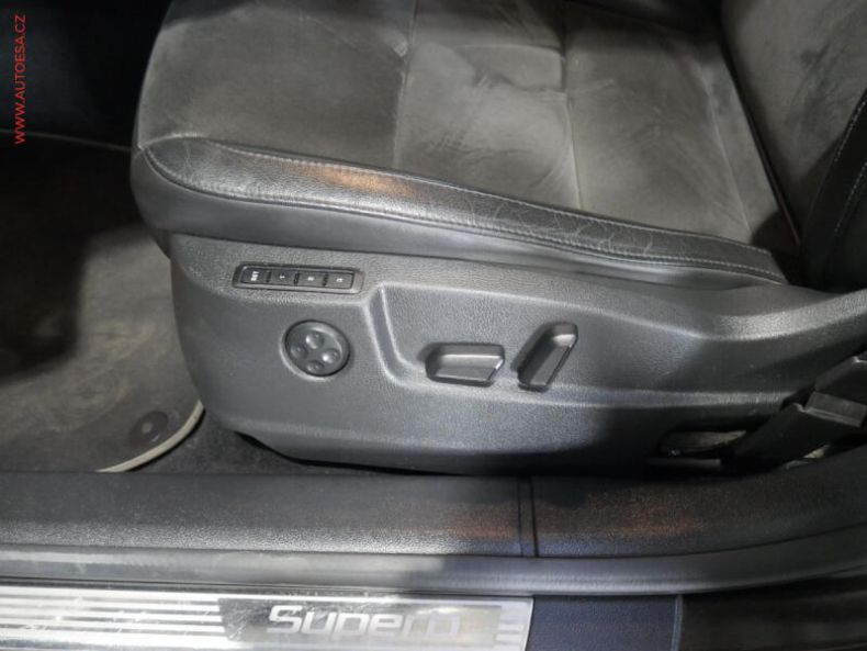 Škoda Superb - hlavní fotka