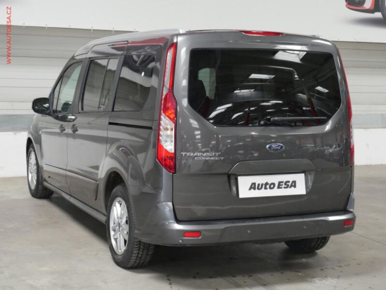 Ford Tourneo - hlavní fotka