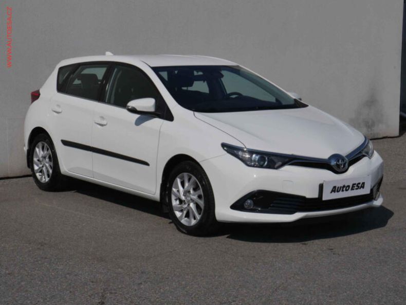 Toyota Auris - hlavní fotka inzerátu