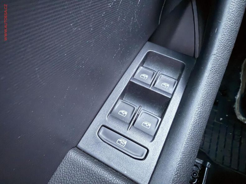 Škoda Rapid - hlavní fotka