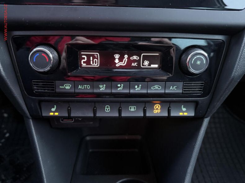 Škoda Rapid - hlavní fotka