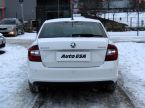 Škoda Rapid - fotka číslo 4