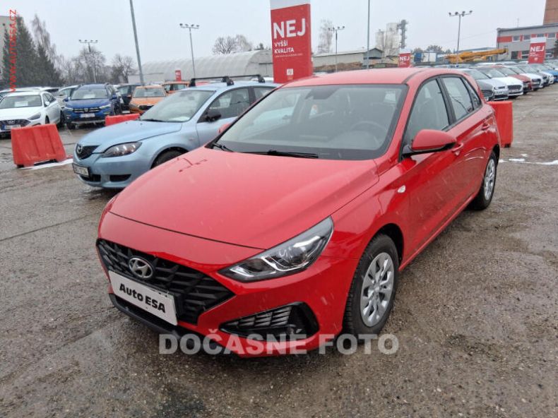 Hyundai i30 - hlavní foto