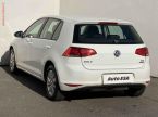 Volkswagen Golf - fotka číslo 5