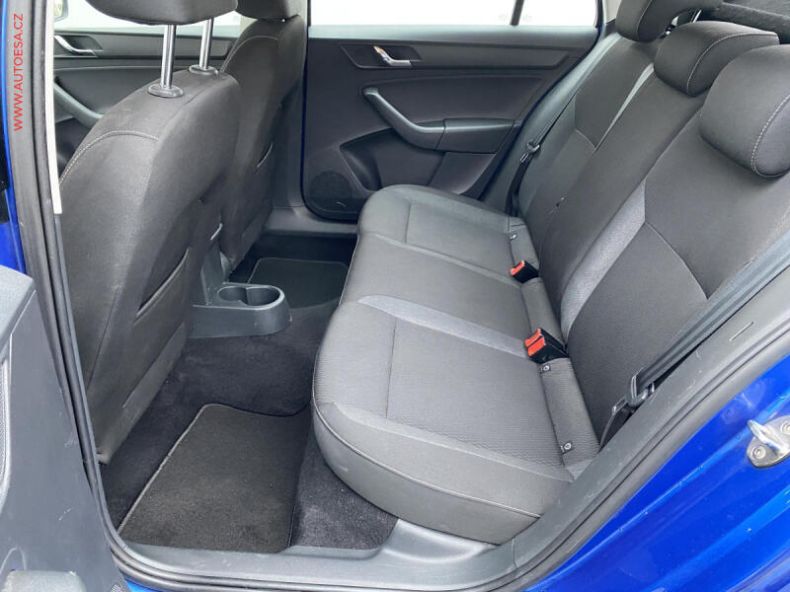 Škoda Rapid - hlavní fotka