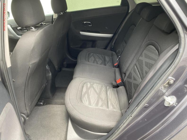 Kia Cee'd - hlavní fotka