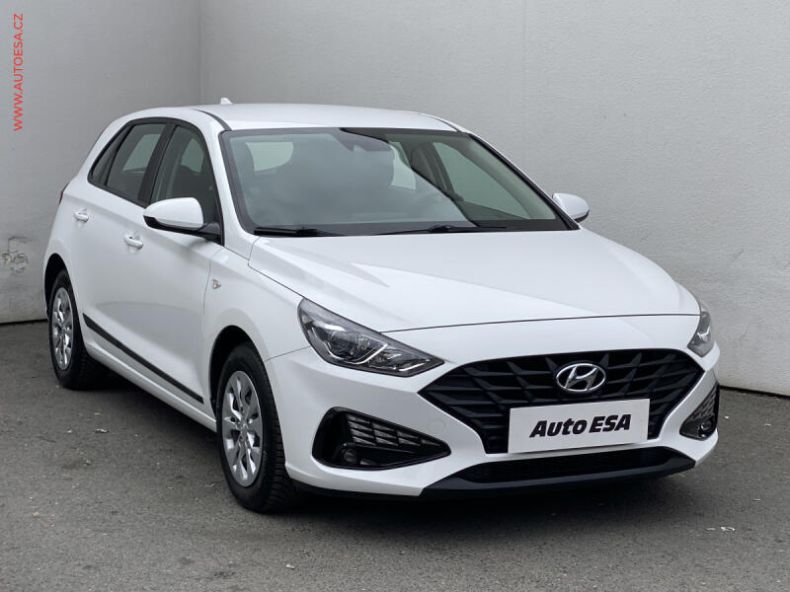 Hyundai i30 - hlavní foto