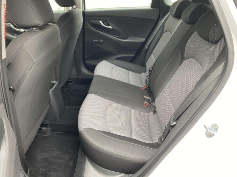 Hyundai i30 - hlavní fotka