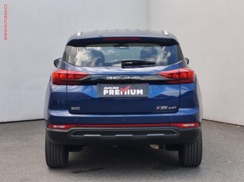 BAIC X3 - hlavní fotka