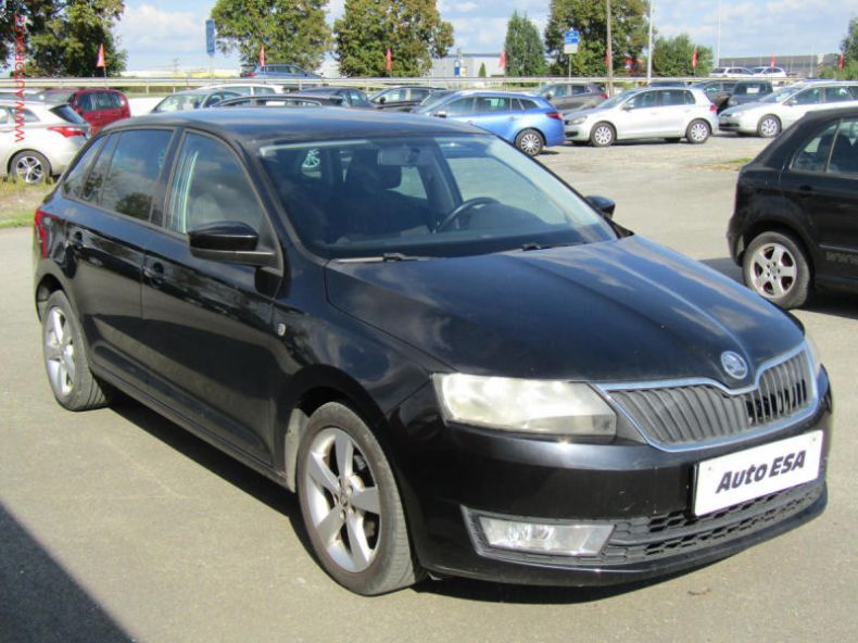 Škoda Rapid - hlavní foto