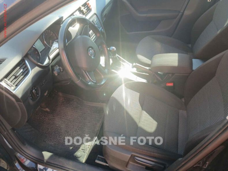Škoda Octavia - hlavní fotka