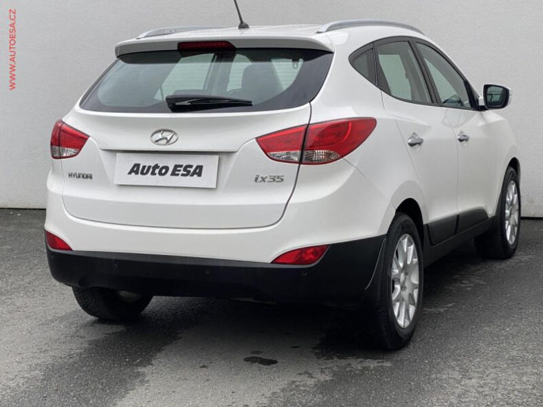 Hyundai ix35 - hlavní fotka