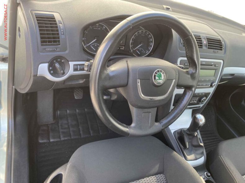 Škoda Octavia - hlavní fotka