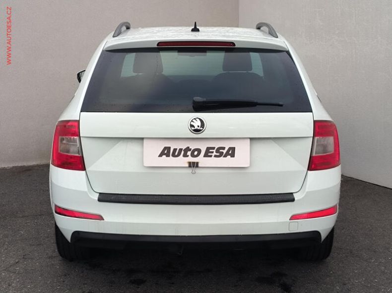 Škoda Octavia - hlavní fotka