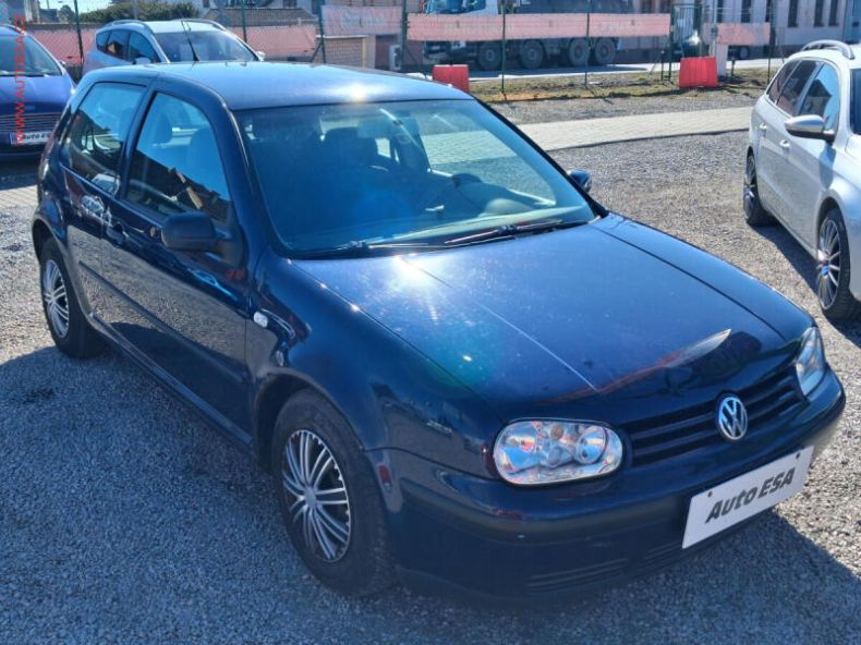 Volkswagen Golf - hlavní fotka inzerátu
