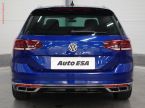 Volkswagen Passat - fotka číslo 4