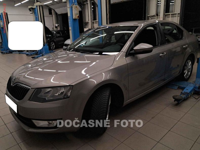 Škoda Octavia - hlavní foto