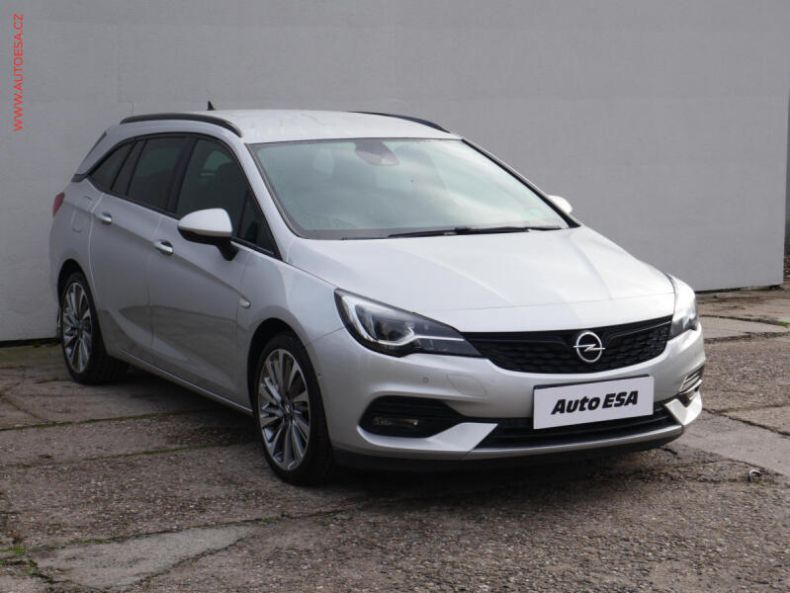 Opel Astra - hlavní fotka inzerátu