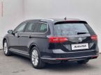 Volkswagen Passat - fotka číslo 5