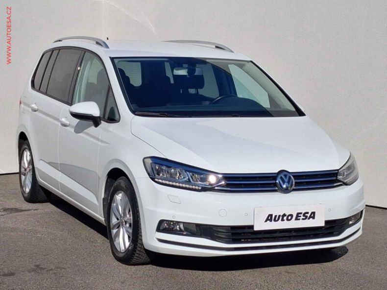 Volkswagen Touran - hlavní fotka