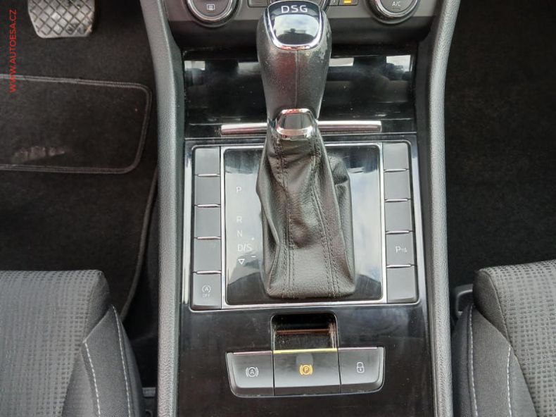 Škoda Superb - hlavní fotka