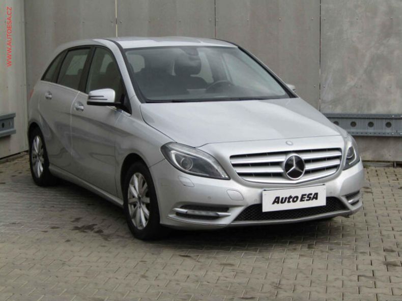 Mercedes Třída B - hlavní foto