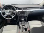 Škoda Superb - fotka číslo 7