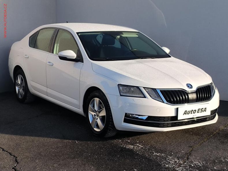 Škoda Octavia - hlavní foto