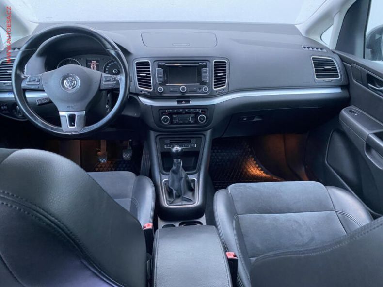 Volkswagen Sharan - hlavní fotka
