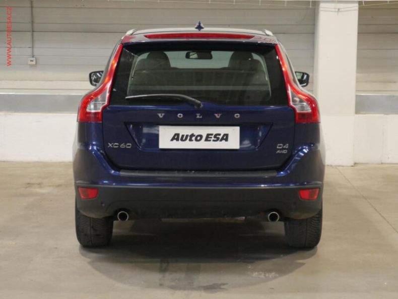 Volvo XC60 - hlavní fotka