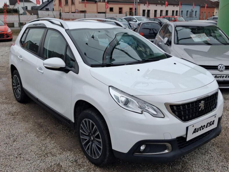 Peugeot 2008 - hlavní foto