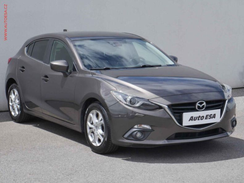 Mazda 3 - hlavní fotka inzerátu