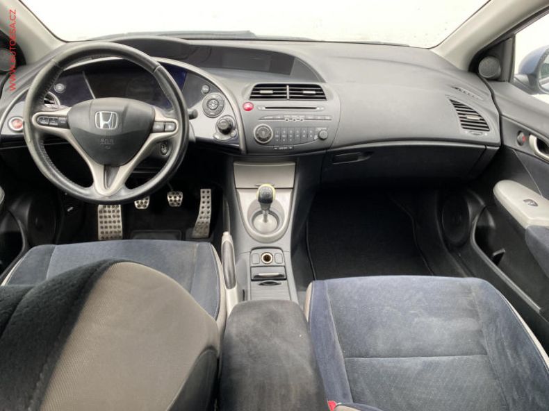 Honda Civic - hlavní fotka