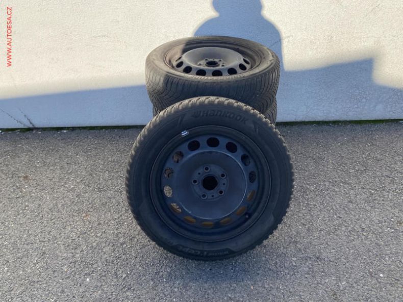 Škoda Octavia - hlavní fotka