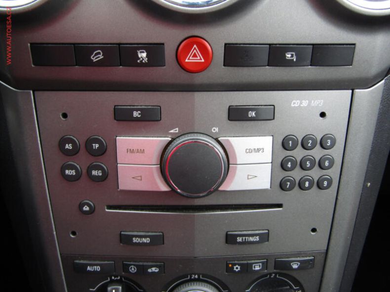 Opel Antara - hlavní fotka