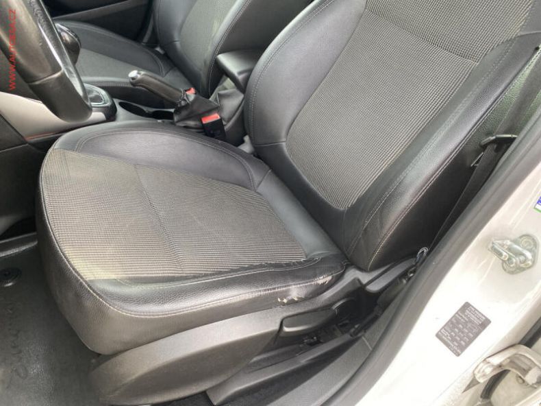 Opel Astra - hlavní fotka