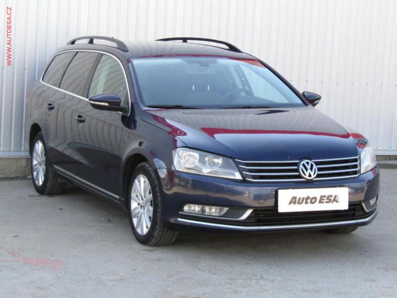 Volkswagen Passat - hlavní fotka inzerátu